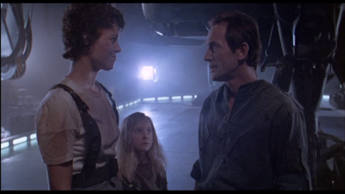 Ripley, Newt (Carrie Henn) & Bishop totally safe with no Alien Queens lurking nearby.